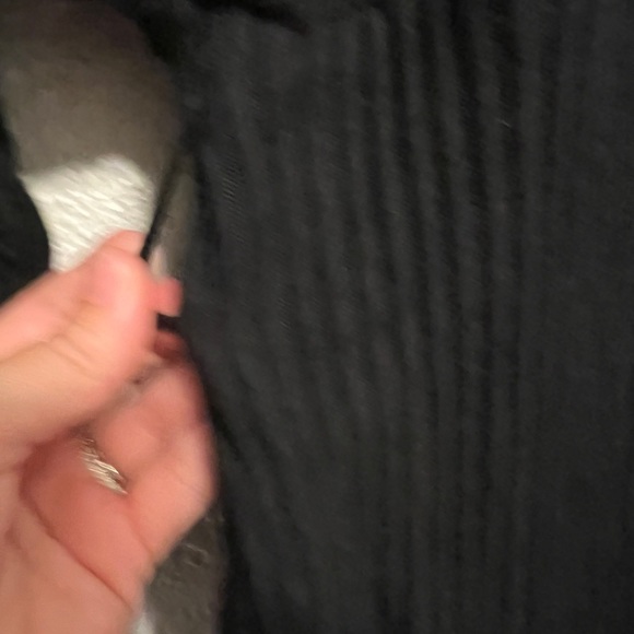 LOVE Tree women’s oversized slouchy sweater dress, ripped black, V neck SZ L - Picture 4 of 10